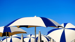 parasol 4464036 1920